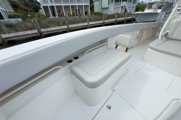 Flooring It 38ft Jupiter Yacht For Sale