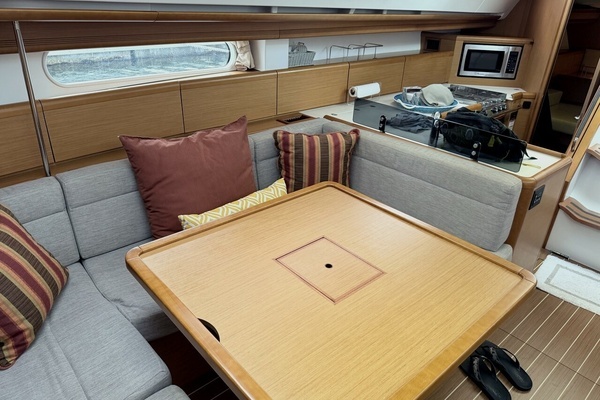 Jeanneau Sun Odyssey 45 DS Yacht For Sale