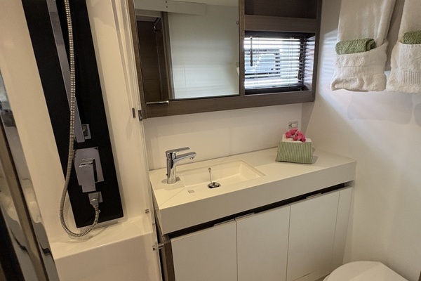 Caribbean Dream II 53ft Leopard Yacht For Sale