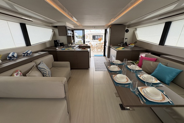 Caribbean Dream II 53ft Leopard Yacht For Sale
