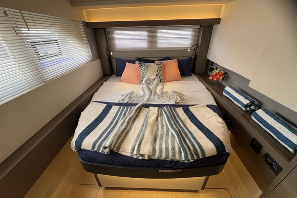 Caribbean Dream II 53ft Leopard Yacht For Sale