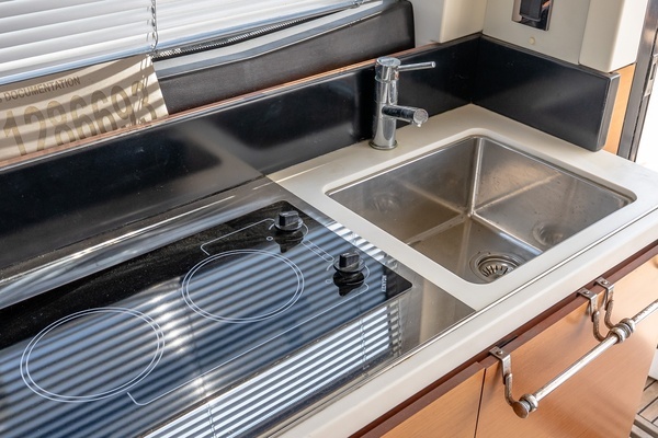 2015 Prestige 45