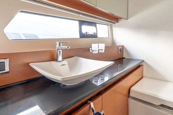 2015 Prestige 45