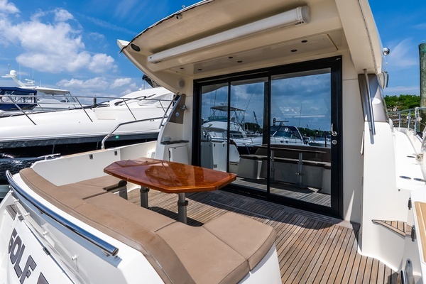 2015 Prestige 45