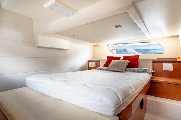 2015 Prestige 45