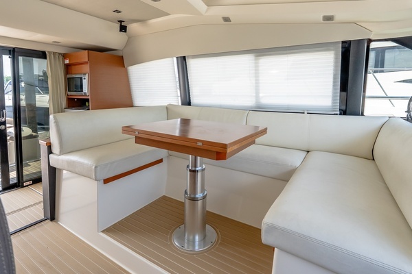 2015 Prestige 45