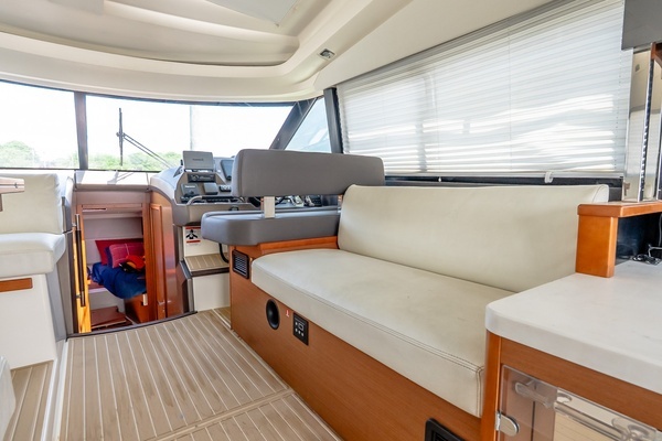 2015 Prestige 45