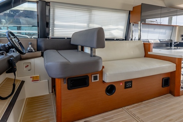 2015 Prestige 45
