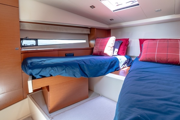 2015 Prestige 45