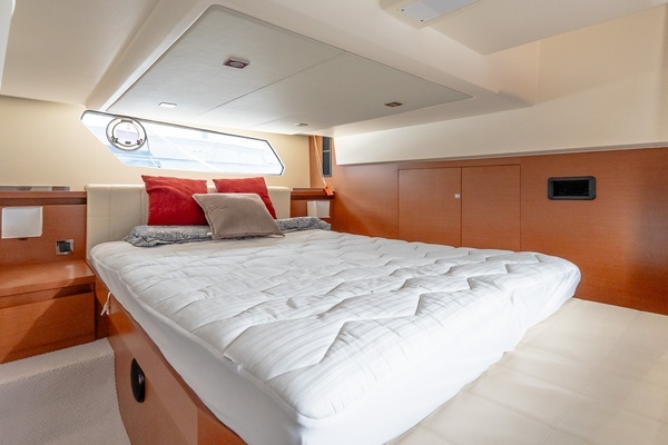 2015 Prestige 45