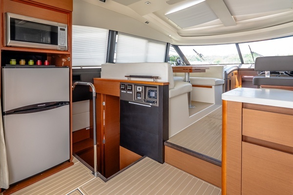 2015 Prestige 45