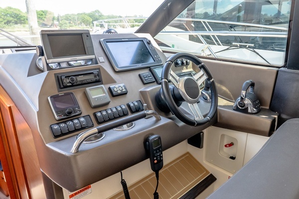 2015 Prestige 45