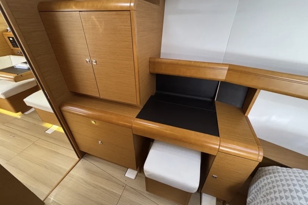 Jeanneau Sun Odyssey 449 Yacht For Sale