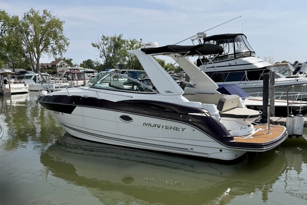 29ft Monterey Yacht For Sale