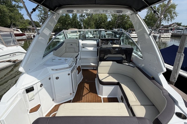 29ft Monterey Yacht For Sale