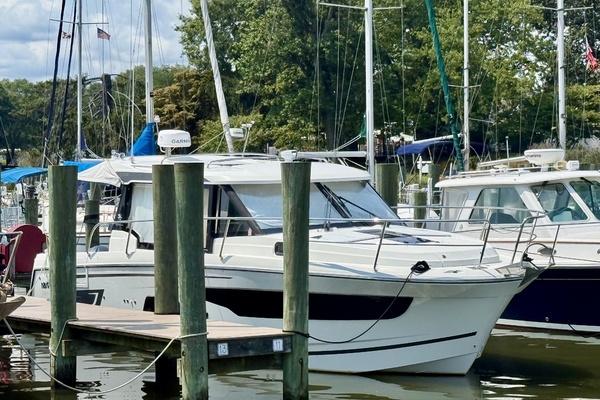 34ft Jeanneau Yacht For Sale