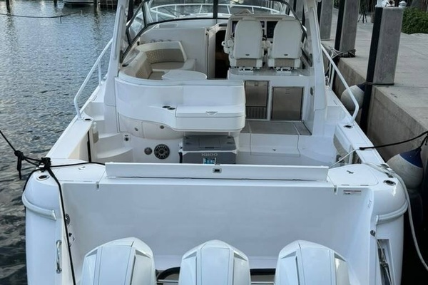 2021 Intrepid 47