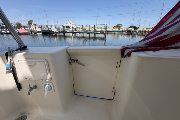 FIDELITY 34ft Mainship Yacht For Sale