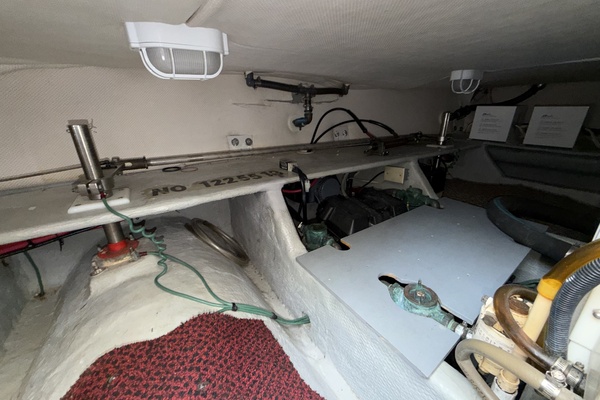 FIDELITY 34ft Mainship Yacht For Sale