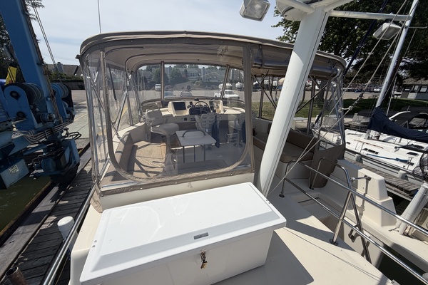 FIDELITY 34ft Mainship Yacht For Sale