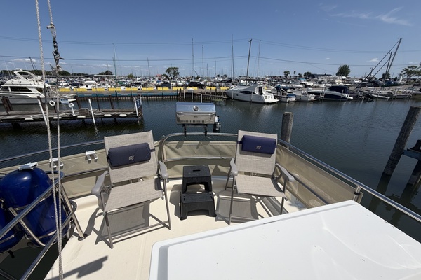 FIDELITY 34ft Mainship Yacht For Sale