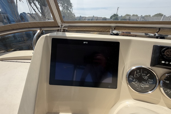 FIDELITY 34ft Mainship Yacht For Sale