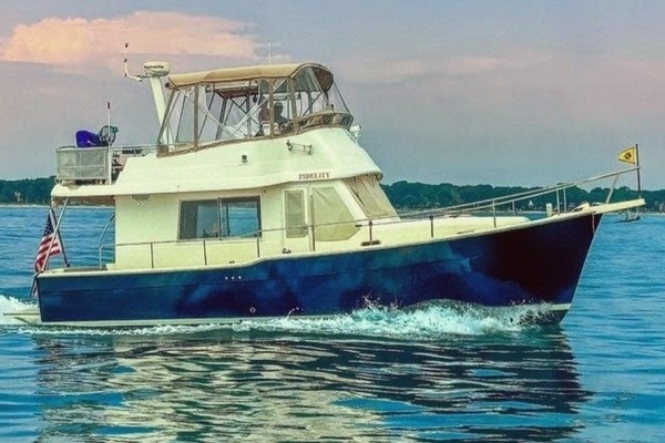 FIDELITY 34ft Mainship Yacht For Sale