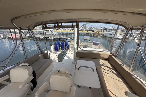 Mainship 34 Trawler Yacht For Sale