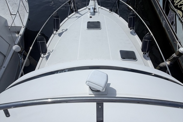 Smart Move 34ft Riviera Yacht For Sale