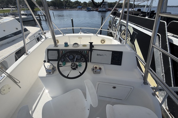 Smart Move 34ft Riviera Yacht For Sale