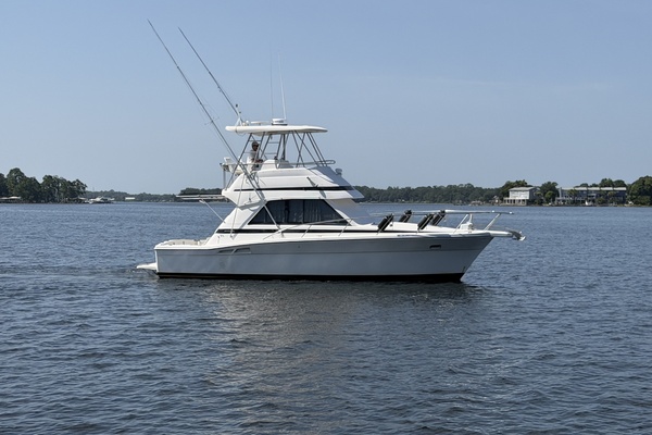 Smart Move 34ft Riviera Yacht For Sale
