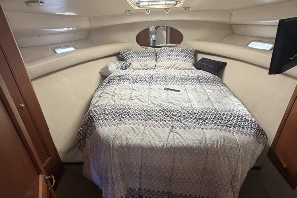 Smart Move 34ft Riviera Yacht For Sale