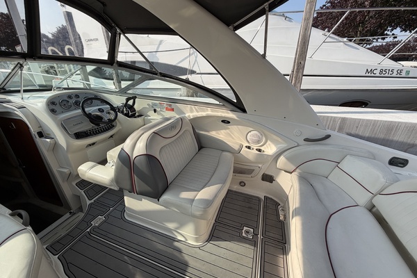 PURA VIDA 29ft Monterey Yacht For Sale