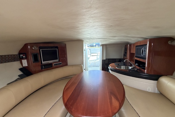 PURA VIDA 29ft Monterey Yacht For Sale