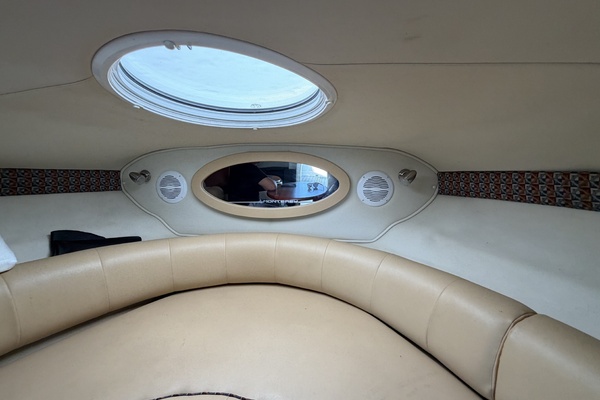 PURA VIDA 29ft Monterey Yacht For Sale