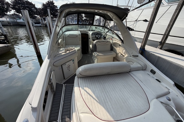 PURA VIDA 29ft Monterey Yacht For Sale