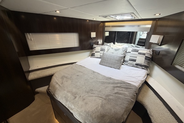 Aquaholic 46ft Cruisers Yacht For Sale