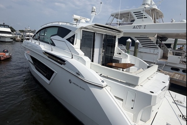 Aquaholic 46ft Cruisers Yacht For Sale