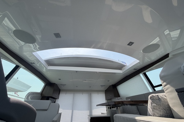 Aquaholic 46ft Cruisers Yacht For Sale