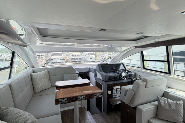 Aquaholic 46ft Cruisers Yacht For Sale
