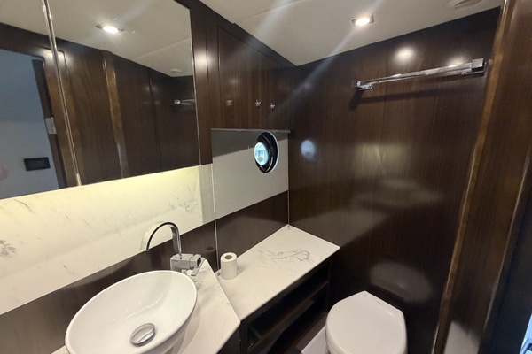 Aquaholic 46ft Cruisers Yacht For Sale
