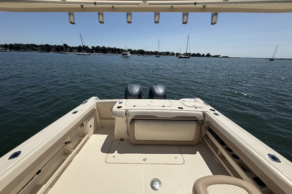 30ft Grady White Yacht For Sale