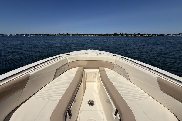 30ft Grady White Yacht For Sale