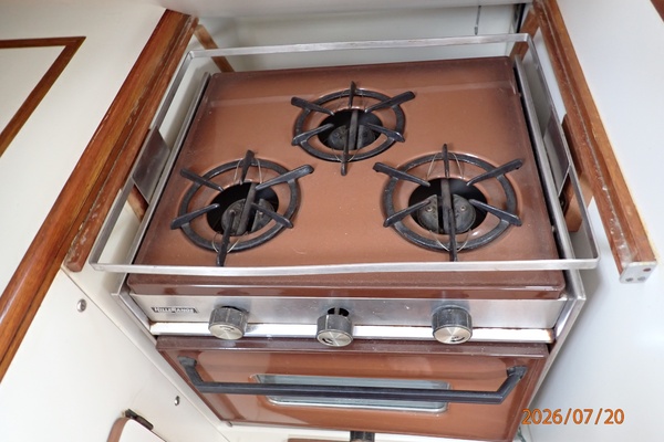 Lucky Dog 35ft Pearson Yacht For Sale