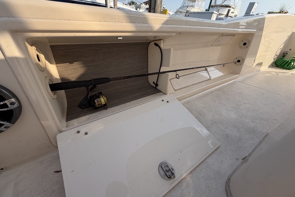25ft Grady White Yacht For Sale