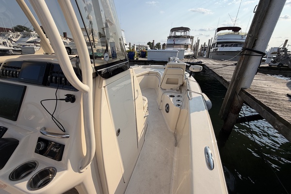 25ft Grady White Yacht For Sale