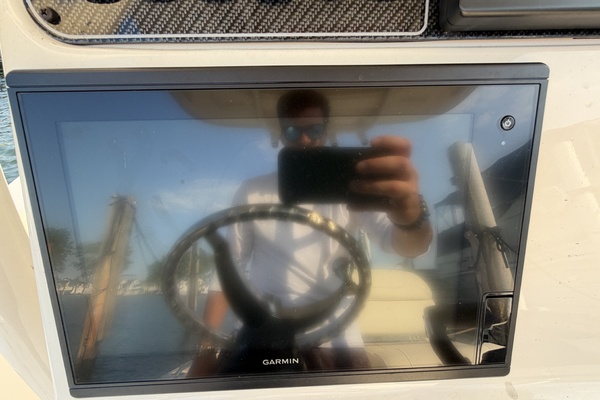 25ft Grady White Yacht For Sale