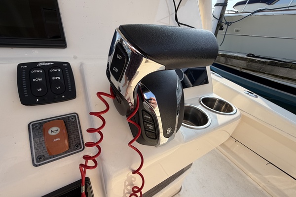 25ft Grady White Yacht For Sale