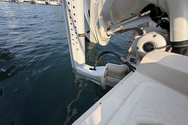 25ft Grady White Yacht For Sale
