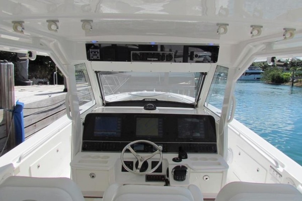 42ft Everglades Yacht For Sale